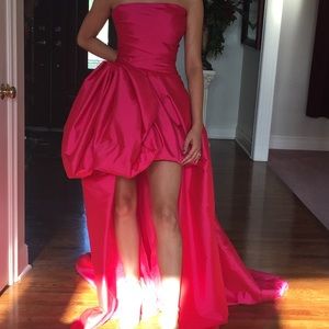 Monique Lhuillier fuschia hi low gown